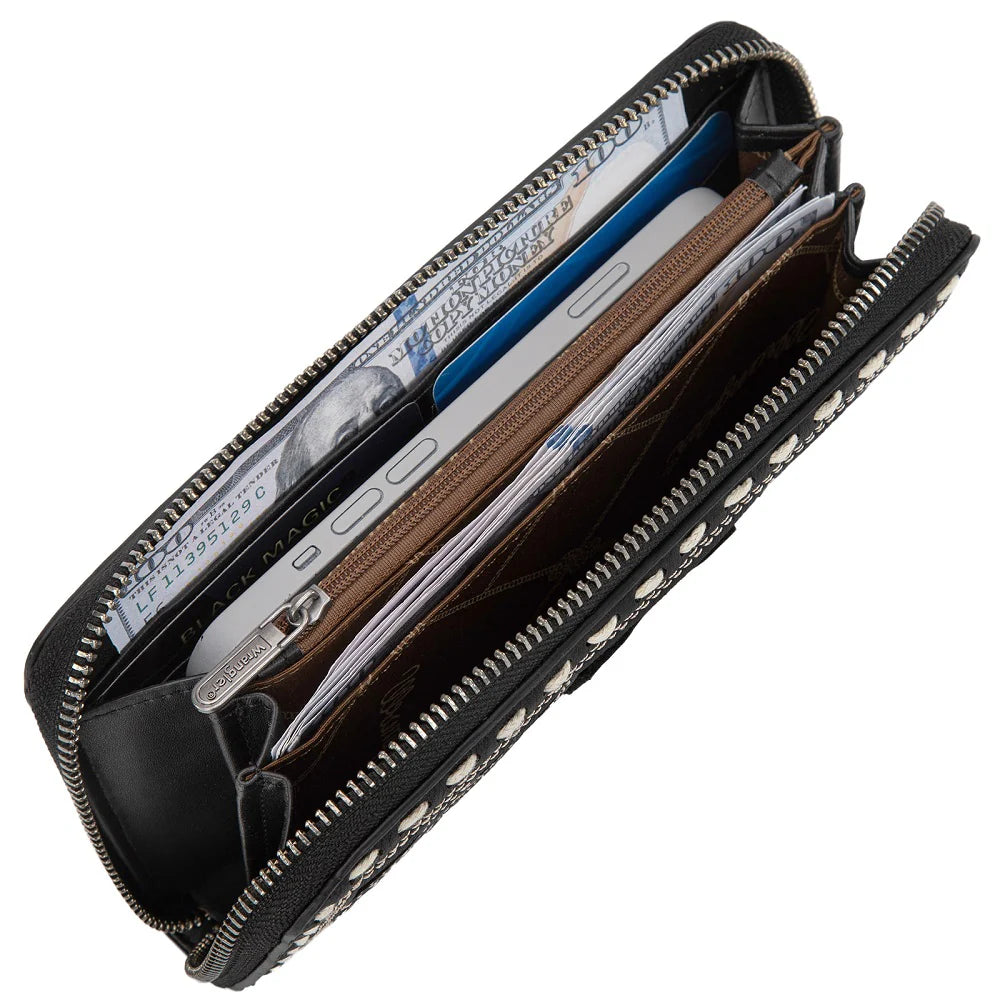 Wrangler Horseshoe Cutout Zip Around Wallet